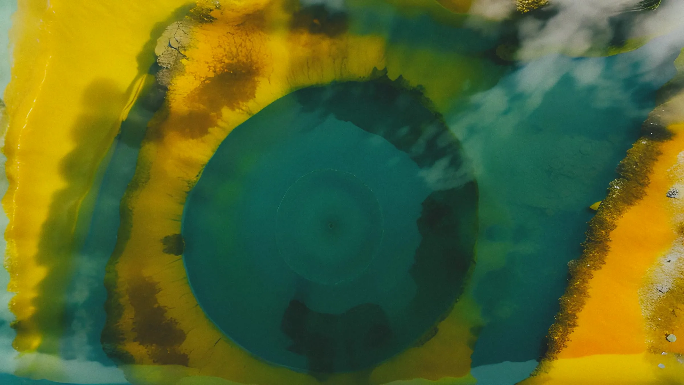 Turbulence, image 8